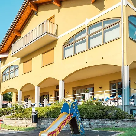 Camping Solarium 241s * Domaso