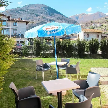 Camping Solarium 241s